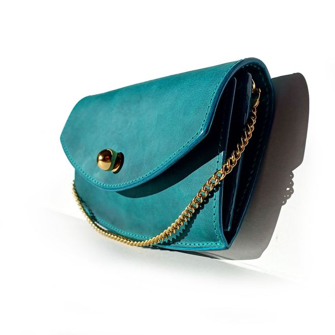 Milí přátelé, moc vás zdravím! Tentokrát nás obě s dcerou skolila nějaká dost nepříjemná potvora, vysoké horečky skoro...